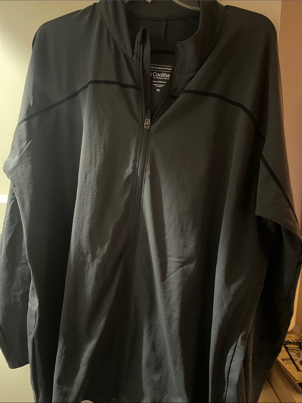 Coolibar Men's Black Full-Zip Lightweight Jacket